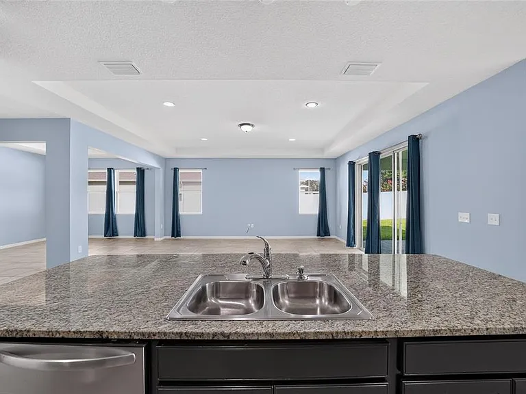4572 SW 65th Pl — Photo 26