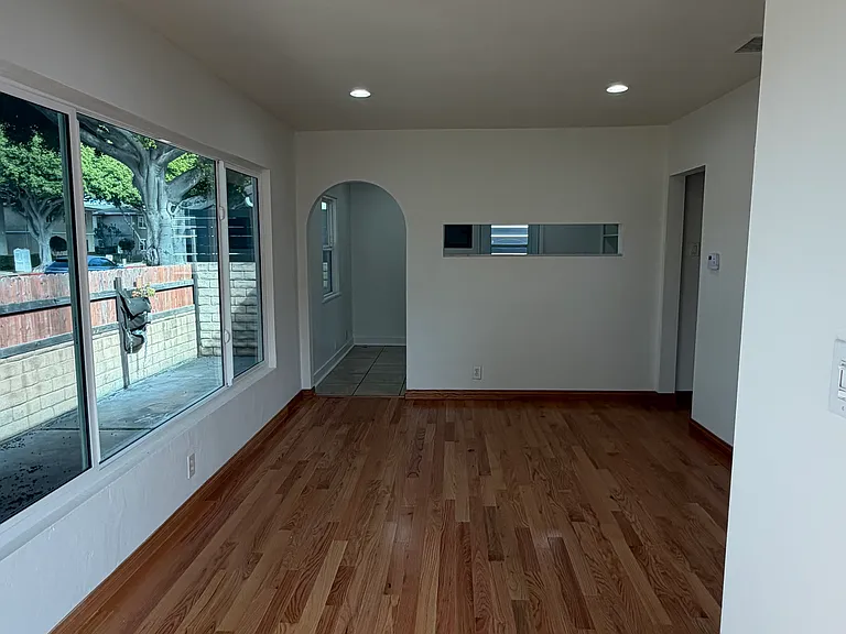 4371 Overland Ave #1 — Photo 2
