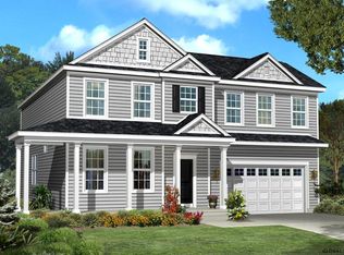 16 Wexford Dr, Niskayuna, NY 12309