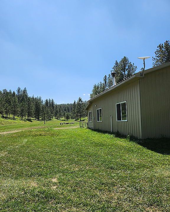 100 Smith Rd, Roundup, MT 59072 | Zillow