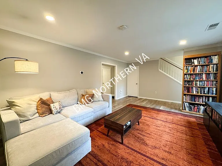 1476 Greenmont Ct — Photo 6