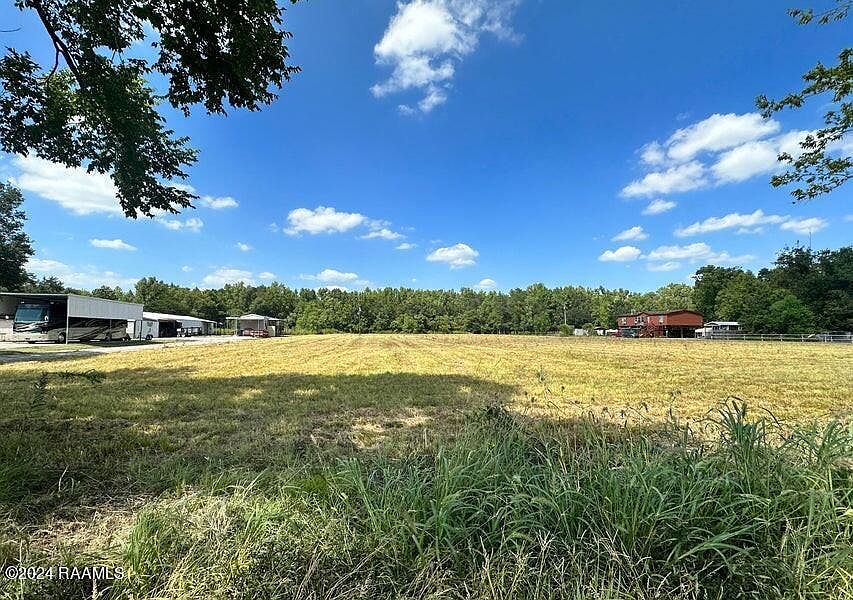 2nd image of 137 Schoeffler Rd