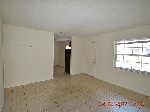 2nd image of 1414 E Bougainvillea Ave