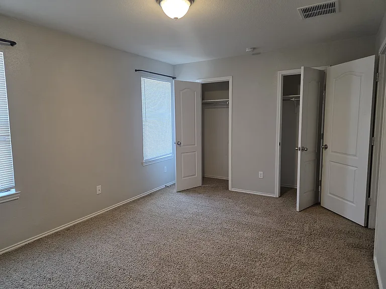 1119 Lonesome Oak Dr — Photo 26