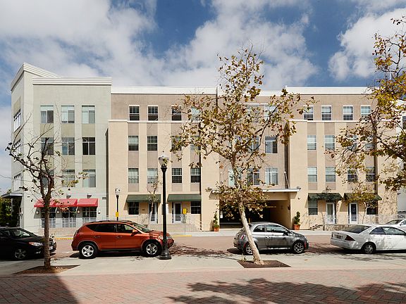 5th image of 485 W Center Street Promenade #116