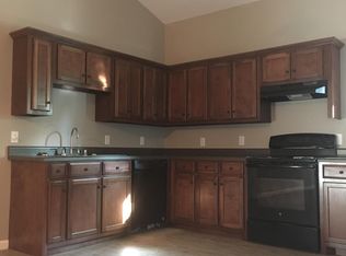 188 Franklin Rd APT 25, Scottsville, KY 42164