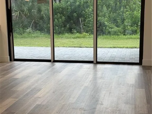 836 Chapman Ave S, Lehigh Acres, FL 33974