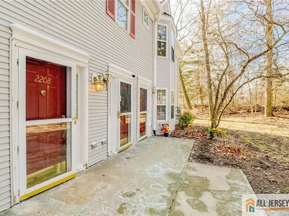 2208 Cypress Ln, East Brunswick, NJ 08816