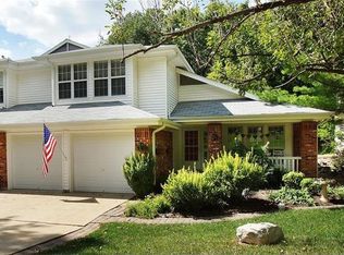 515 Woodhill Estates Dr, Ballwin, MO 63021