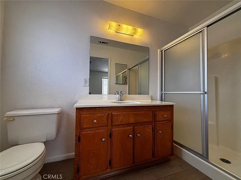 743 Evergreen St — Photo 17