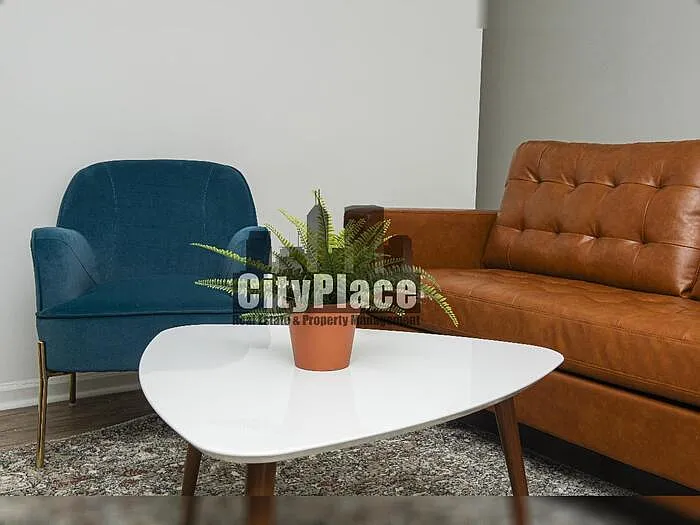 959 Lexington Ave — Photo 12