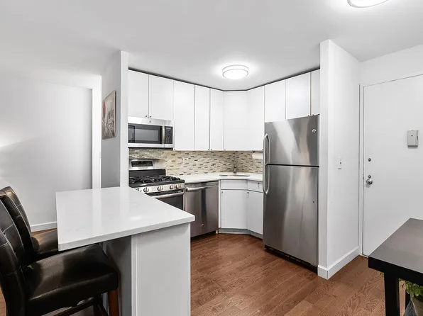 333 E 45th St APT 16A, New York, NY 10017