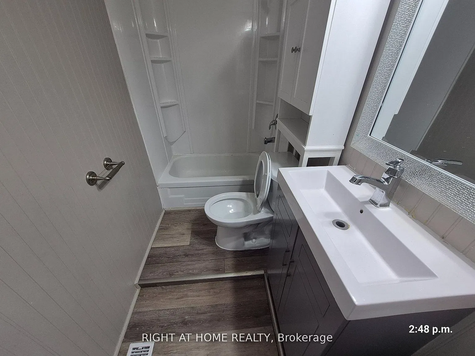 3 bed, $2,600 — Photo 4