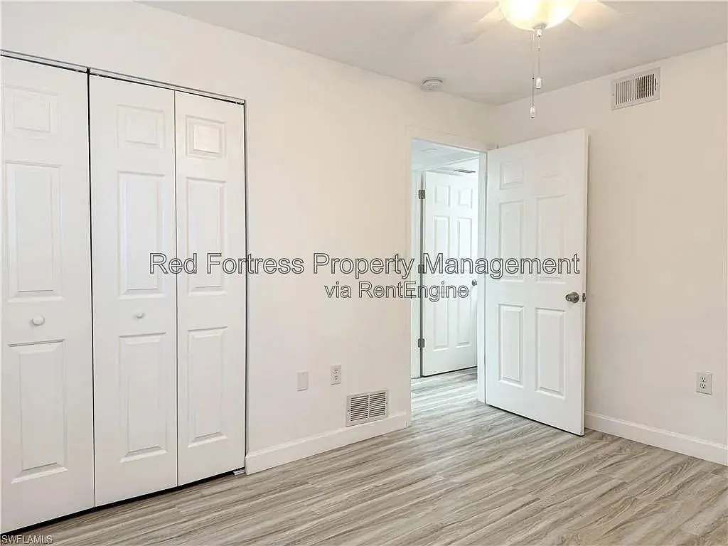 2 bed, 2.0 bath, 940 sqft, $1,850 — Photo 2
