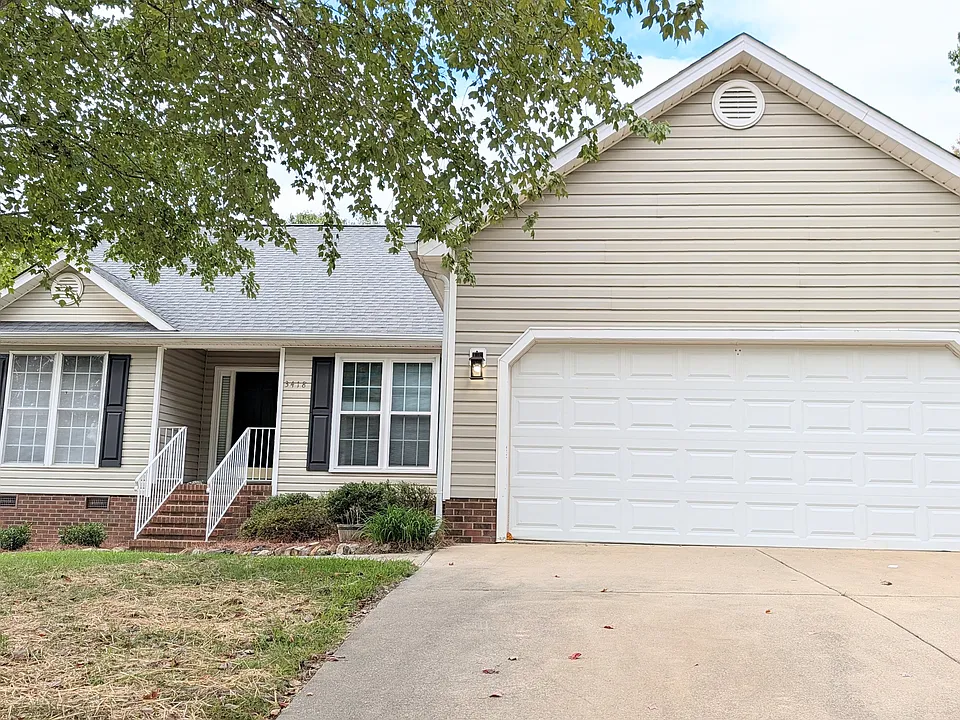 3418 Derbywood Dr