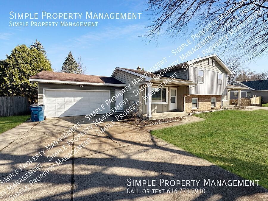 1st image of 1745 52nd St SE