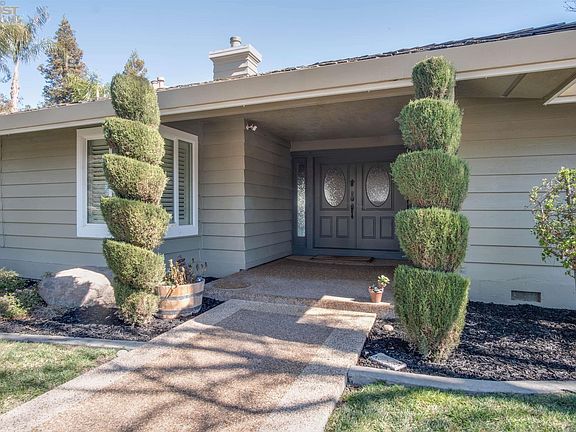 2nd image of 27502 W Etcheverry Ct