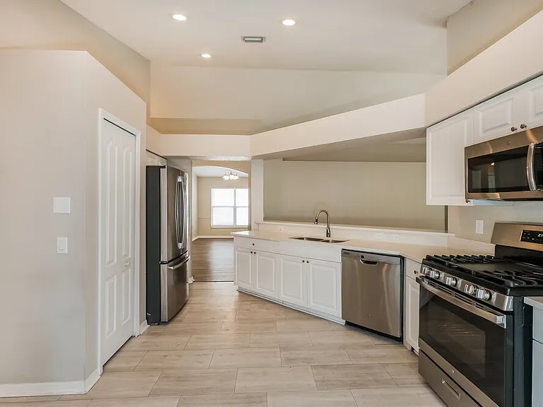 29611 Birds Eye Dr — Photo 6
