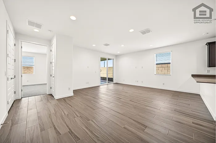 9828 W Mulberry Dr — Photo 14