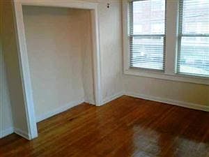 4th image of 2063 N Meridian St APT 10
