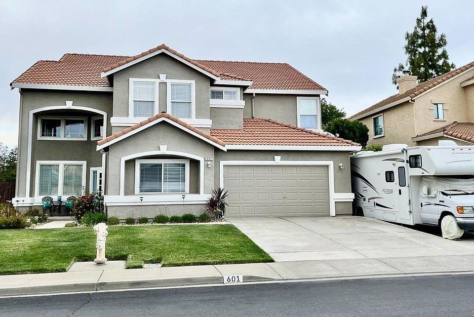 1st image of 601 Edenderry Dr