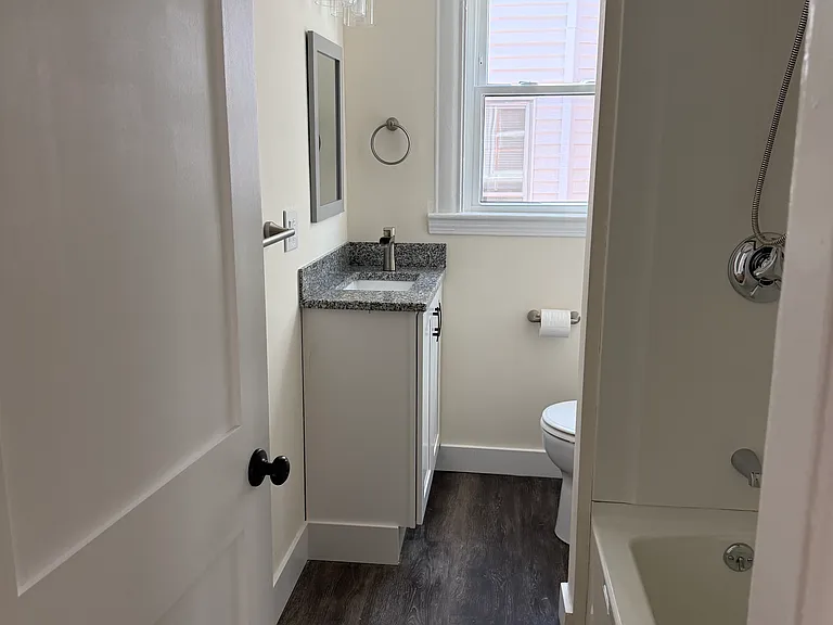 14 Porter St #1F — Photo 9