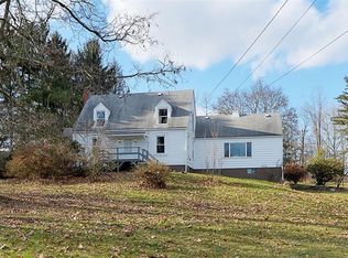 241 Sumney Rd, Bentleyville, PA 15314