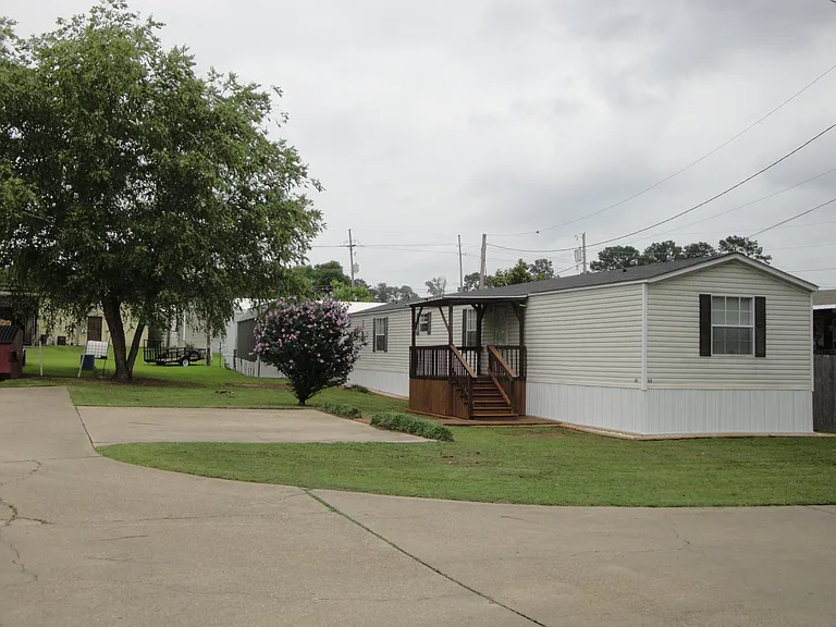 1115 Ole Hwy #35 — Photo 26