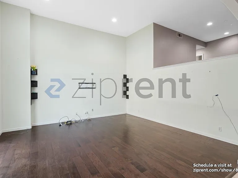 2801 Lavender Ter — Photo 4
