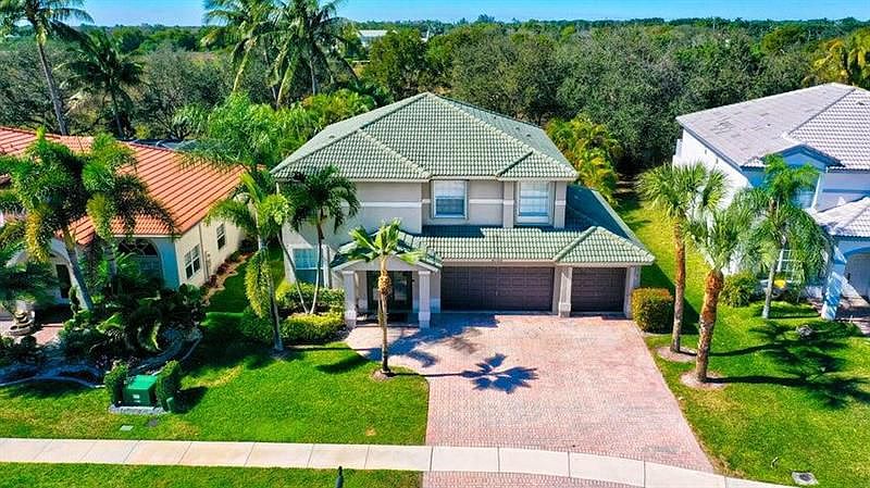 1st image of 4122 Bahia Isle Cir