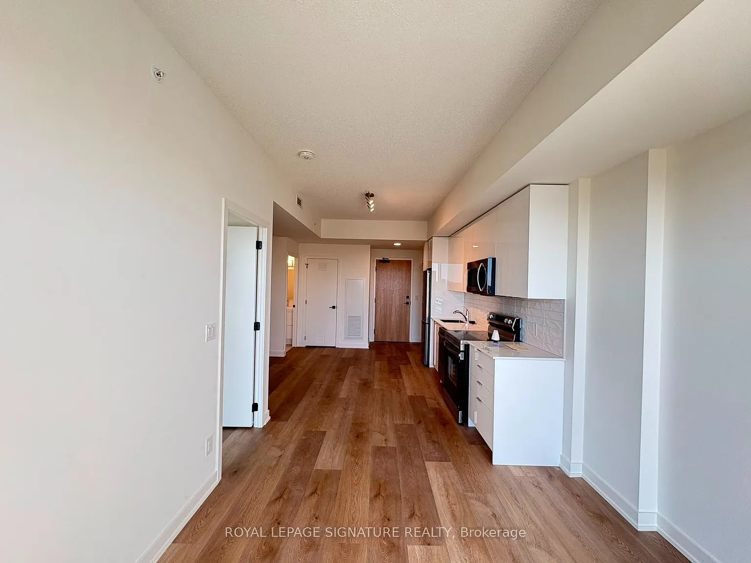 2 bed, $1,700 — Photo 4