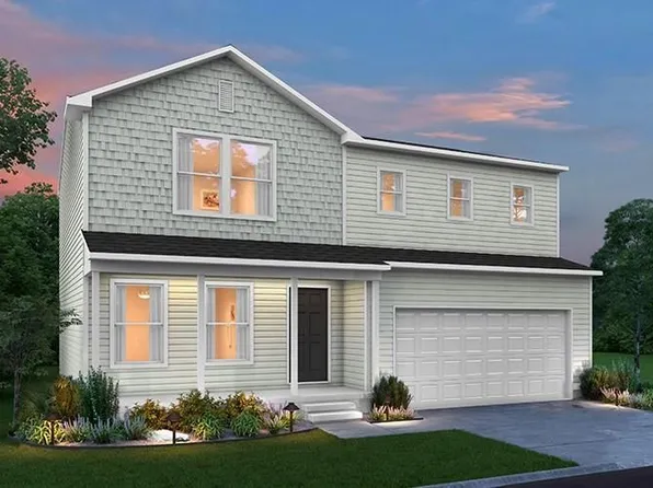 2207 Legacy Dr, Burton, MI 48519