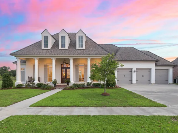 305 Stony Trek Dr, Youngsville, LA 70592