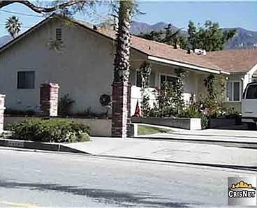 1st image of 13440 Gladstone Ave