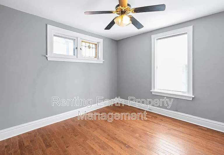 3868 Meramec St #2F — Photo 23