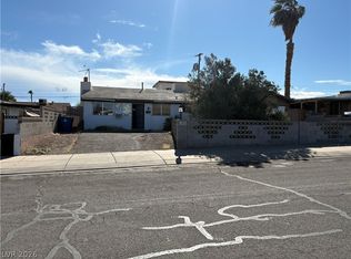 229 Hillcrest Dr, Henderson, NV 89015