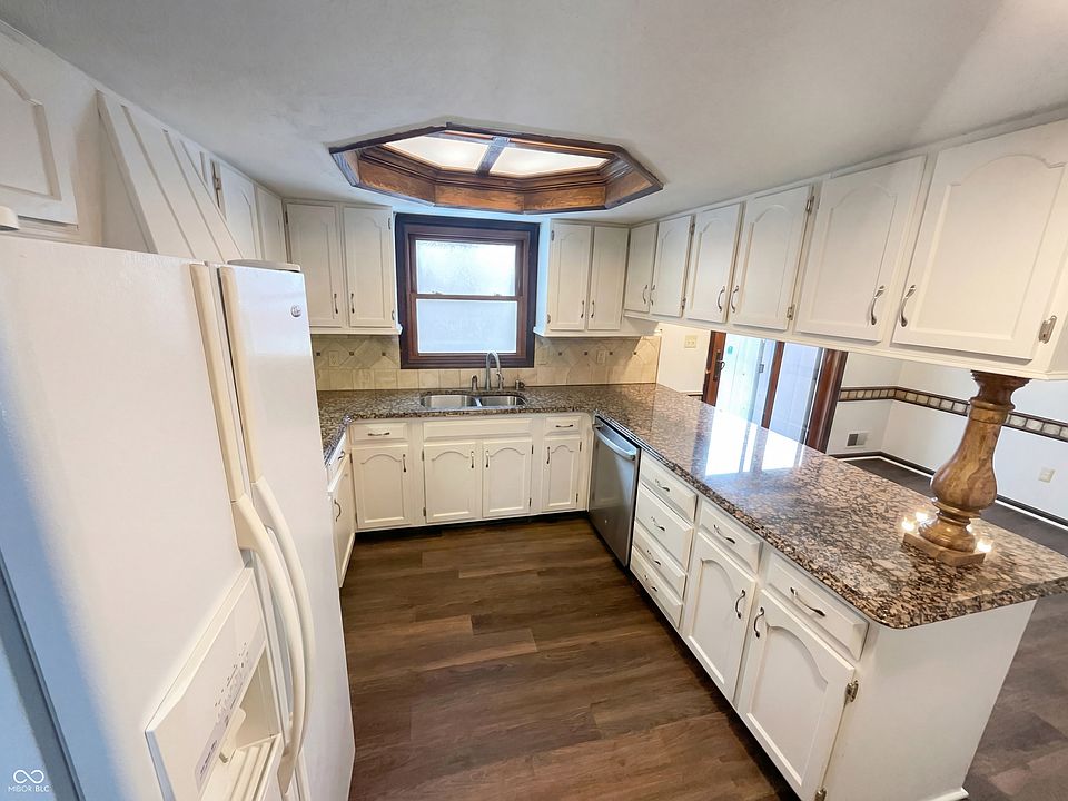 6811 Kingman Dr, Indianapolis, IN 46256 | MLS #22083896 | Zillow