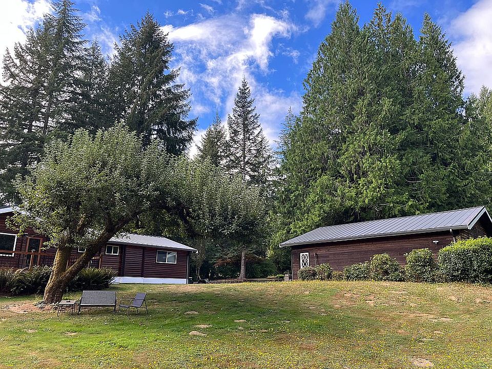 2nd image of 1026 Apple Valley Rd SW