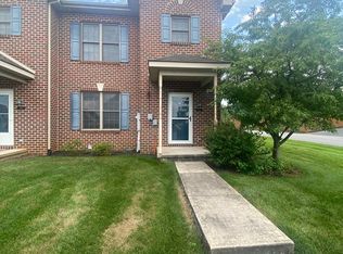 1914 Powell Dr, Chambersburg, PA