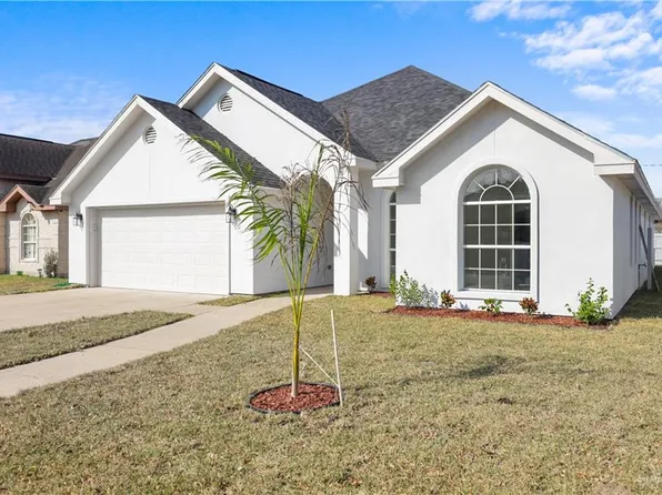 203 Calle Del Jardin, San Juan, TX 78589