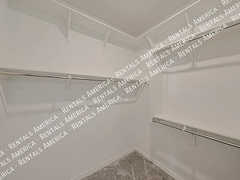 10218 W Piccadilly Rd — Photo 28
