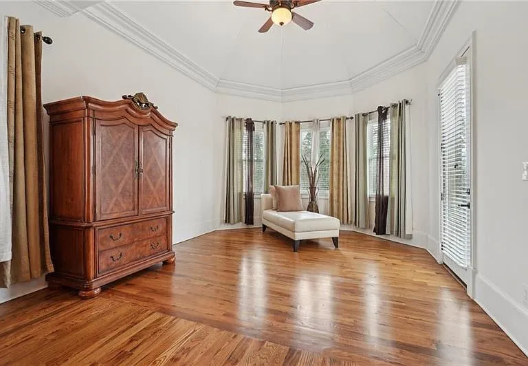 343 Summer Garden Dr — Photo 41