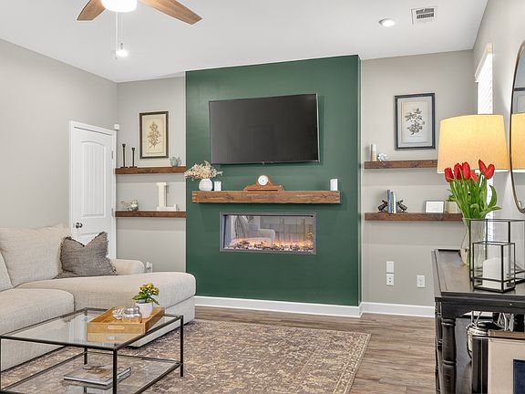 4th image of 7121 Ivory Way