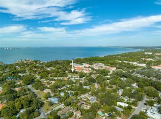575 N Shore Dr #1, Sarasota, FL 34234