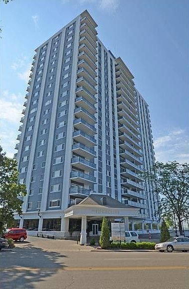 1st image of 2200 Victory Pkwy APT 2007