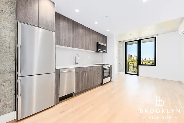 Rented by Brooklyn High Rise LLC | media 32