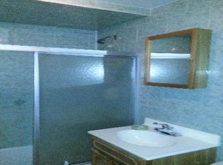 106 Ocean Ave, Lynbrook, NY 11563