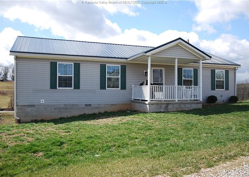 1st image of 215 Carlee Dr