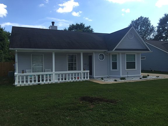 Another front view with lawn