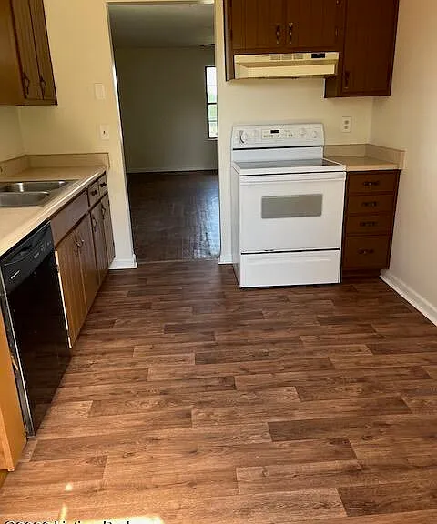 1708B Cliff Ridge Ct — Photo 10